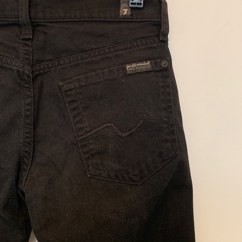 7 for all mankind straight leg black Roxanne fit